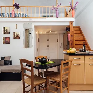 Rue D'italie Apartment